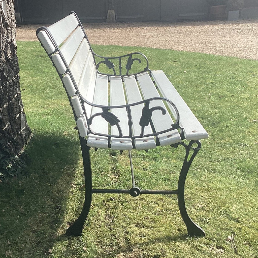 BENCH 11 HARWELL