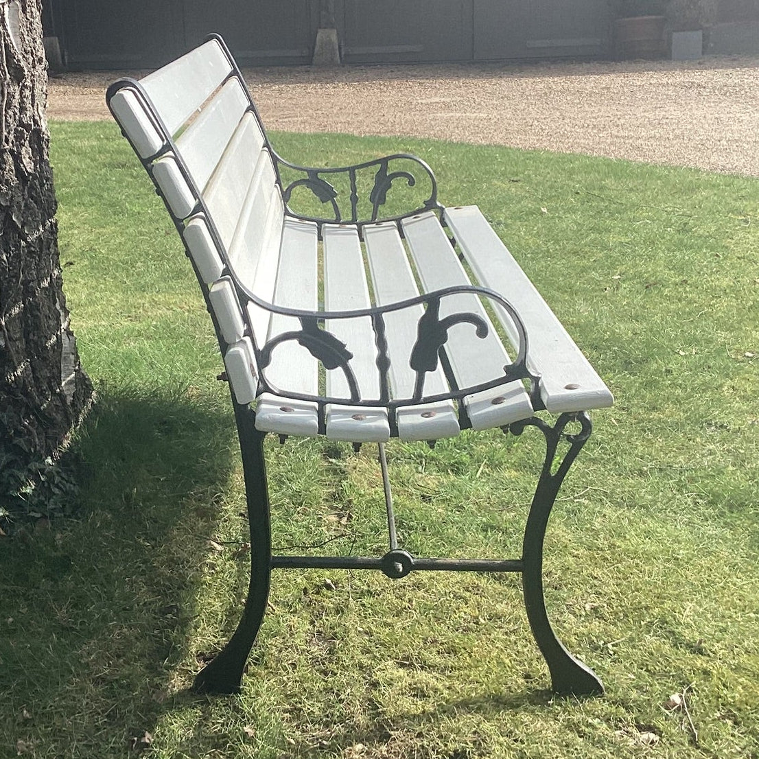 BENCH 11 HARWELL