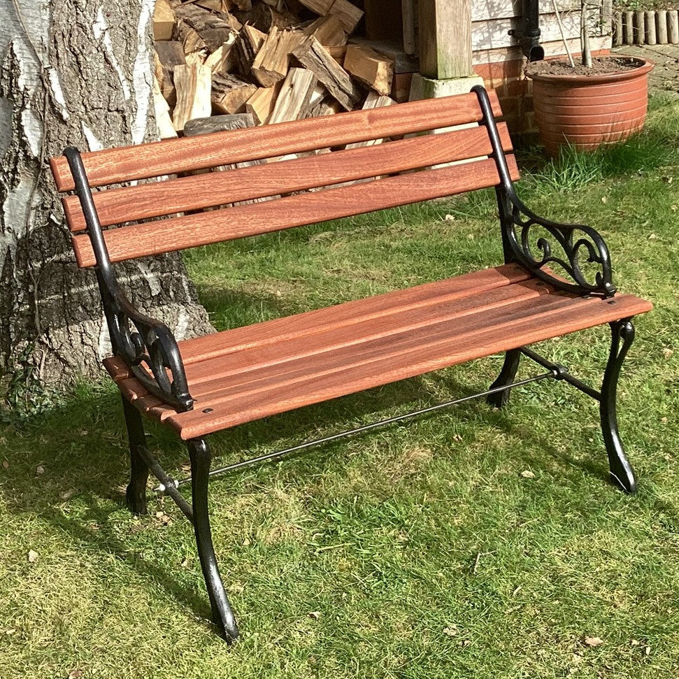 BENCH 12 KINTBURY