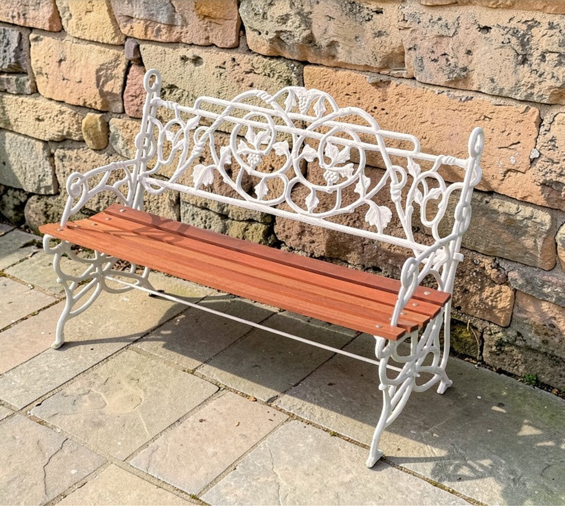 BENCH 29 VOLTAIRE