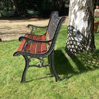 BENCH 17 DUNMOW