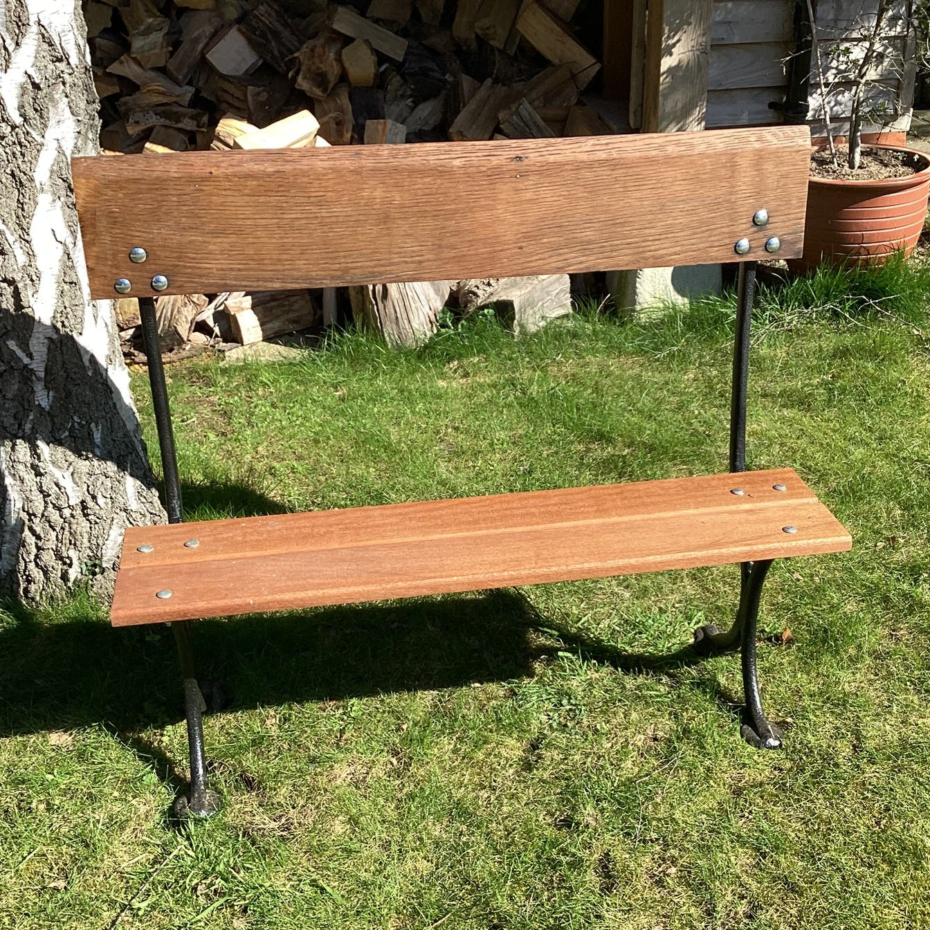 BENCH 20 CHIPPING