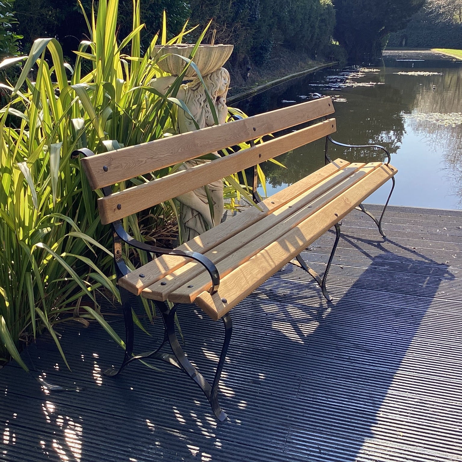 BENCH 83 NORFOLK