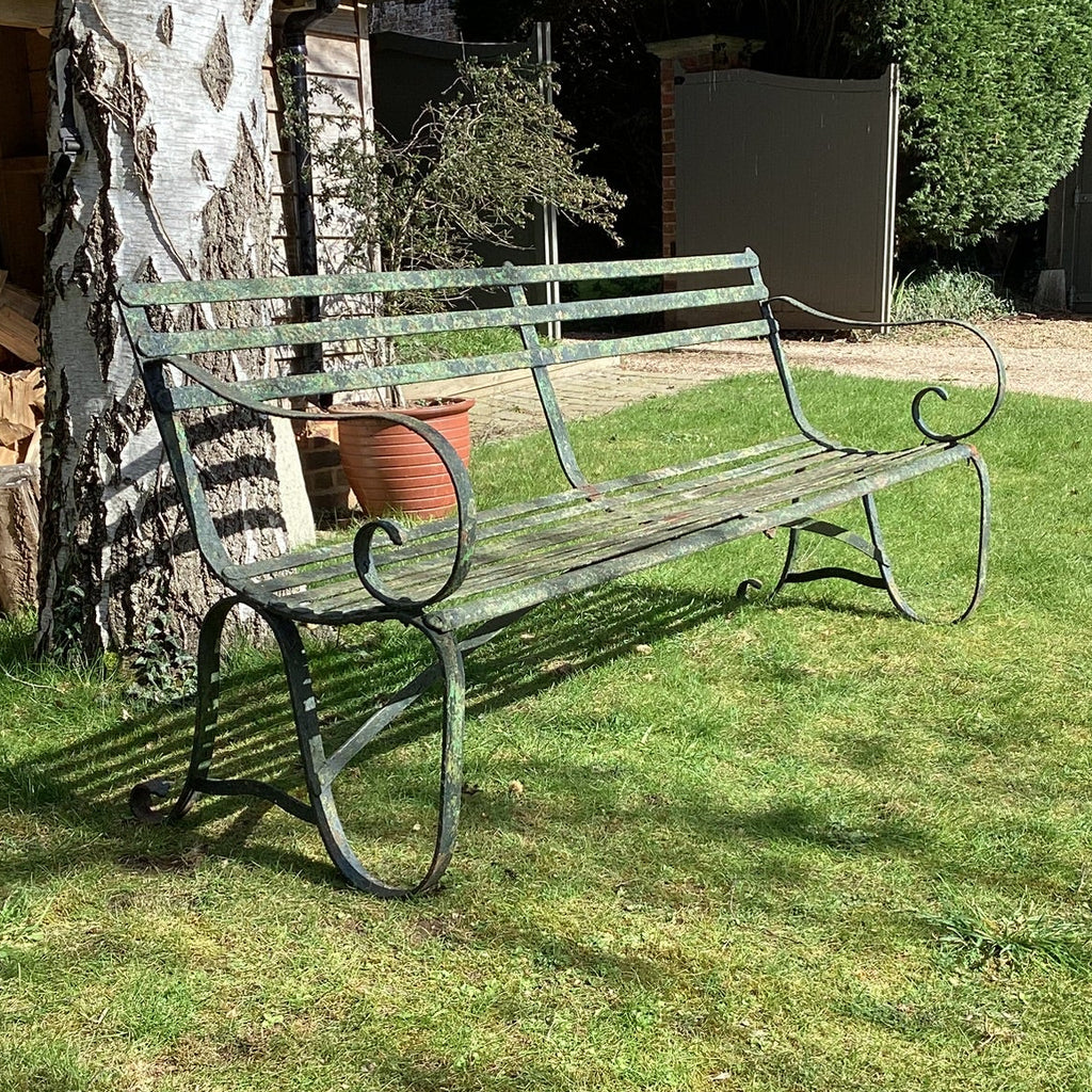 BENCH 121 CHARLBURY