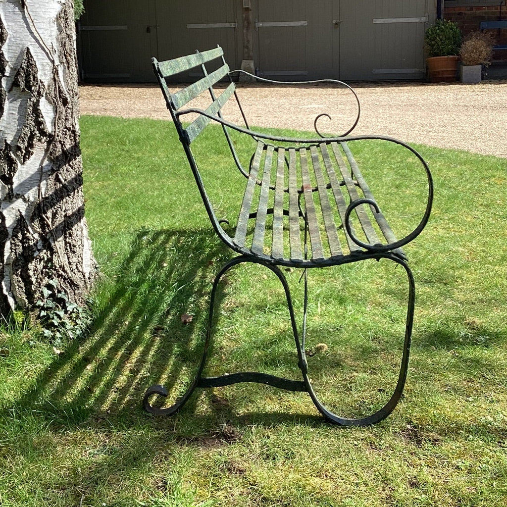 BENCH 121 CHARLBURY