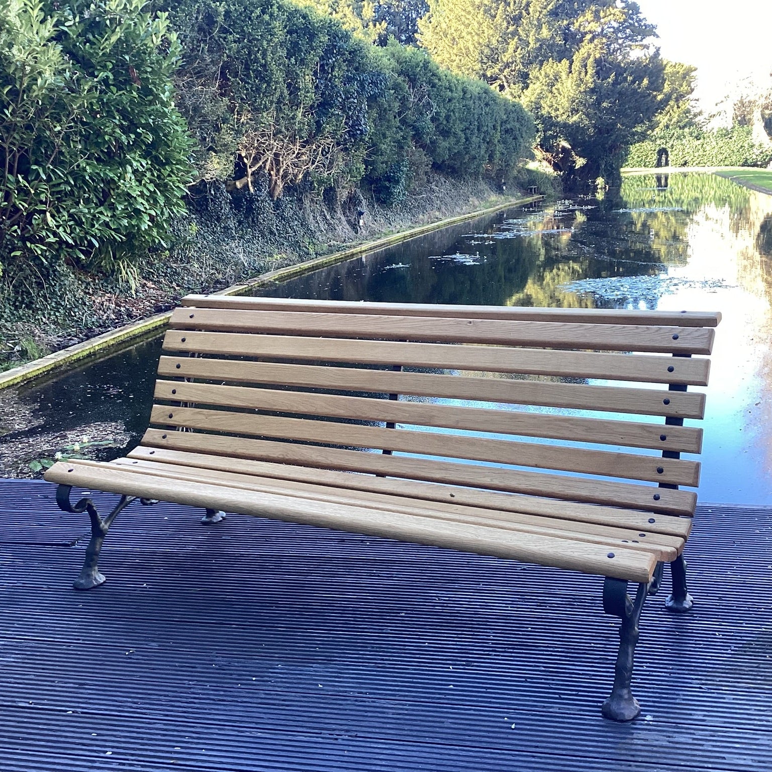 BENCH 65 TELFORD