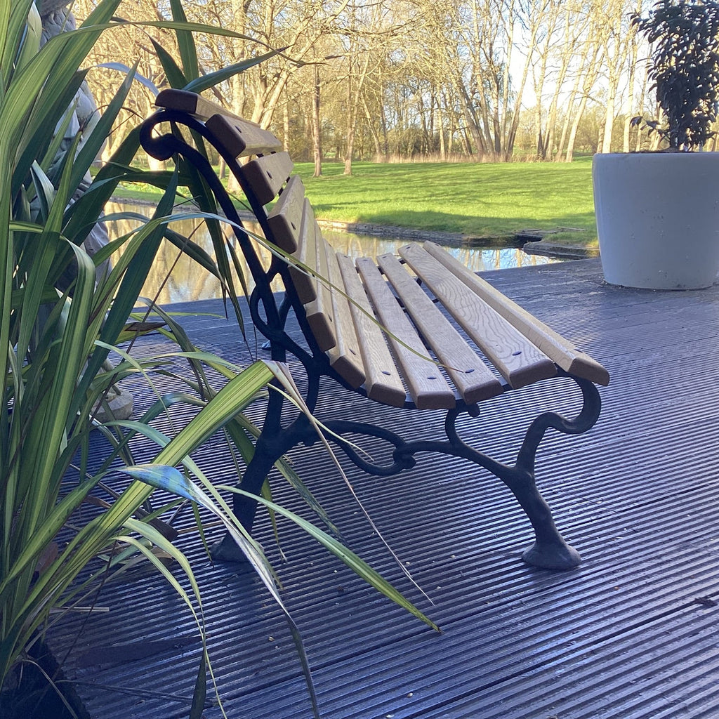 BENCH 65 TELFORD