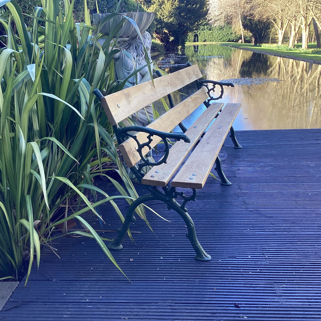 BENCH 38 MONMOUTH