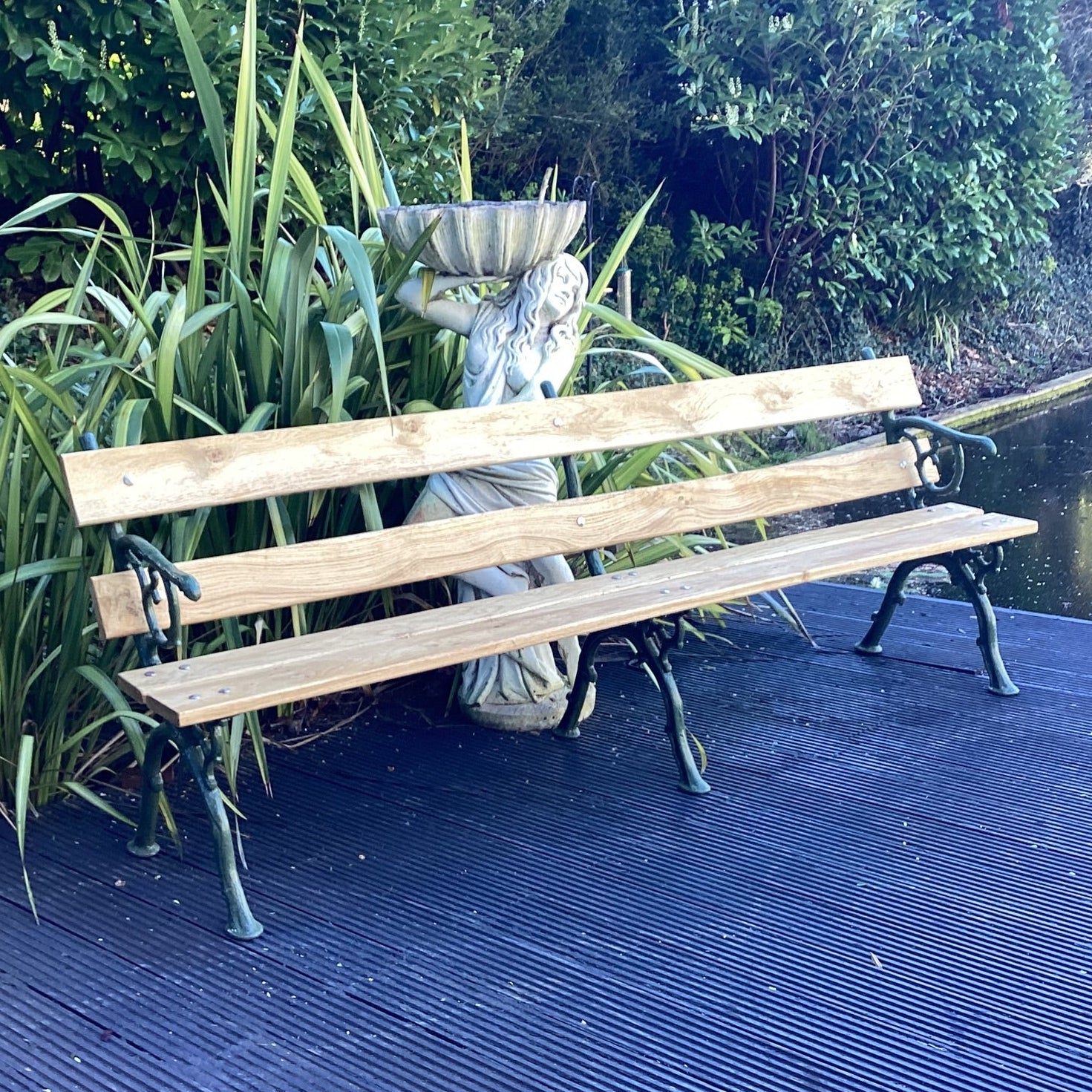 BENCH 38 MONMOUTH