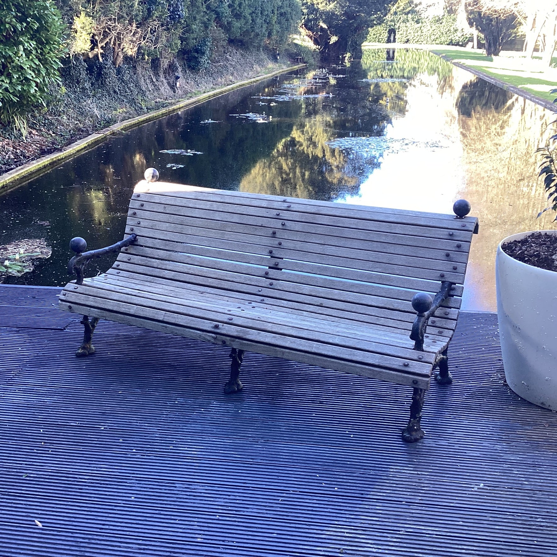 BENCH 84 IRONBRIDGE