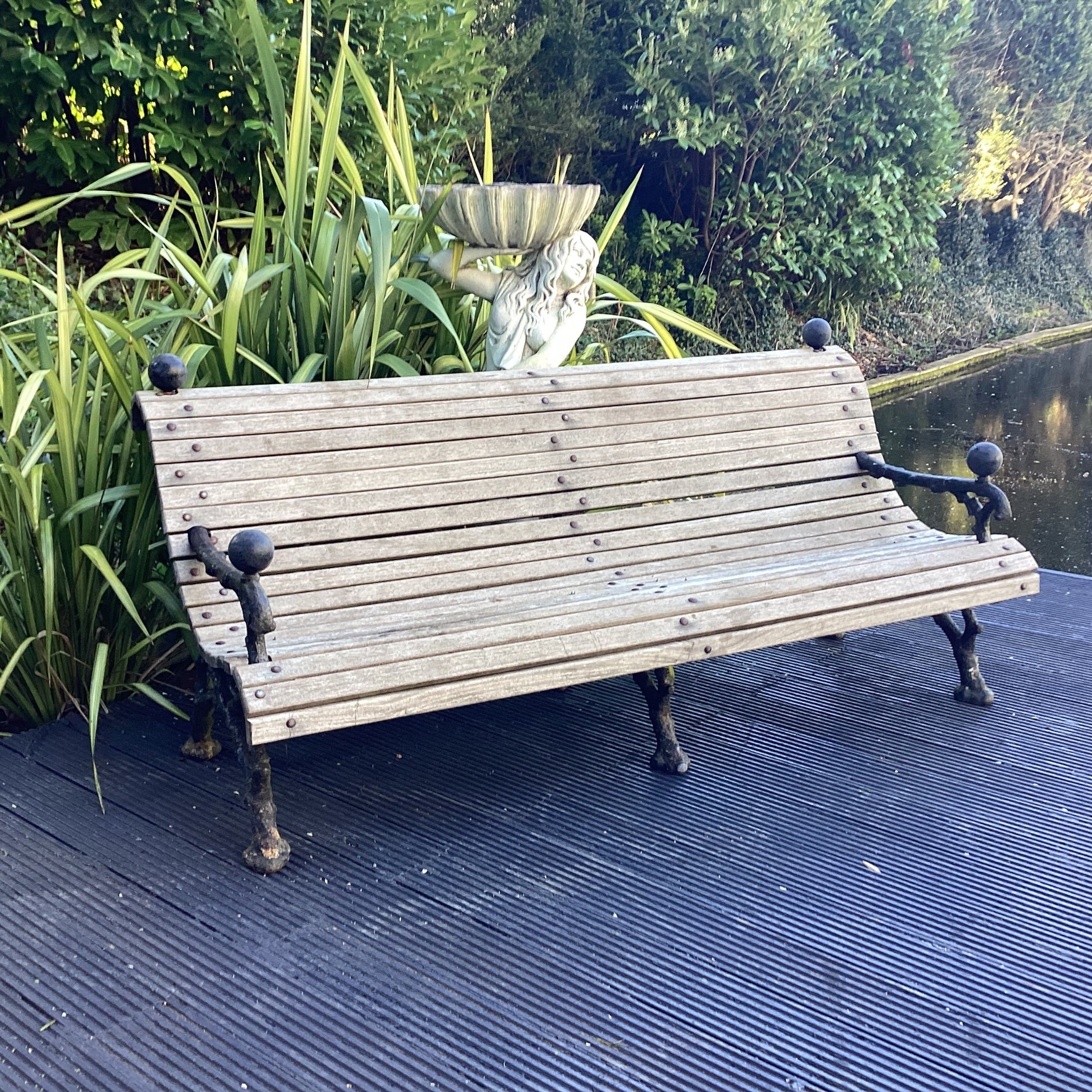 BENCH 84 IRONBRIDGE