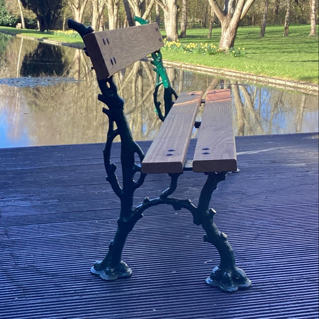 BENCH 113 NORTHWICH