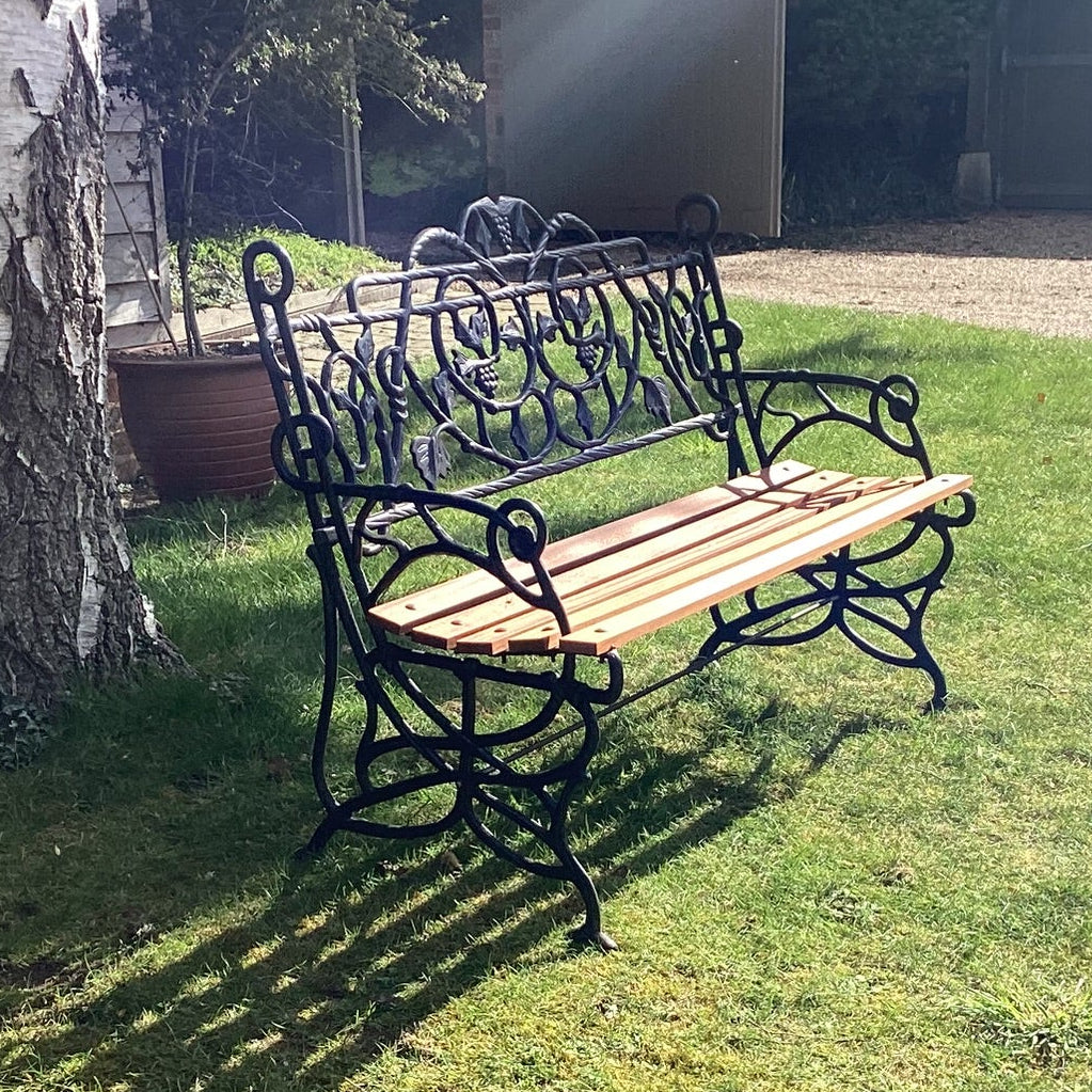 BENCH 37 BEVERLEY