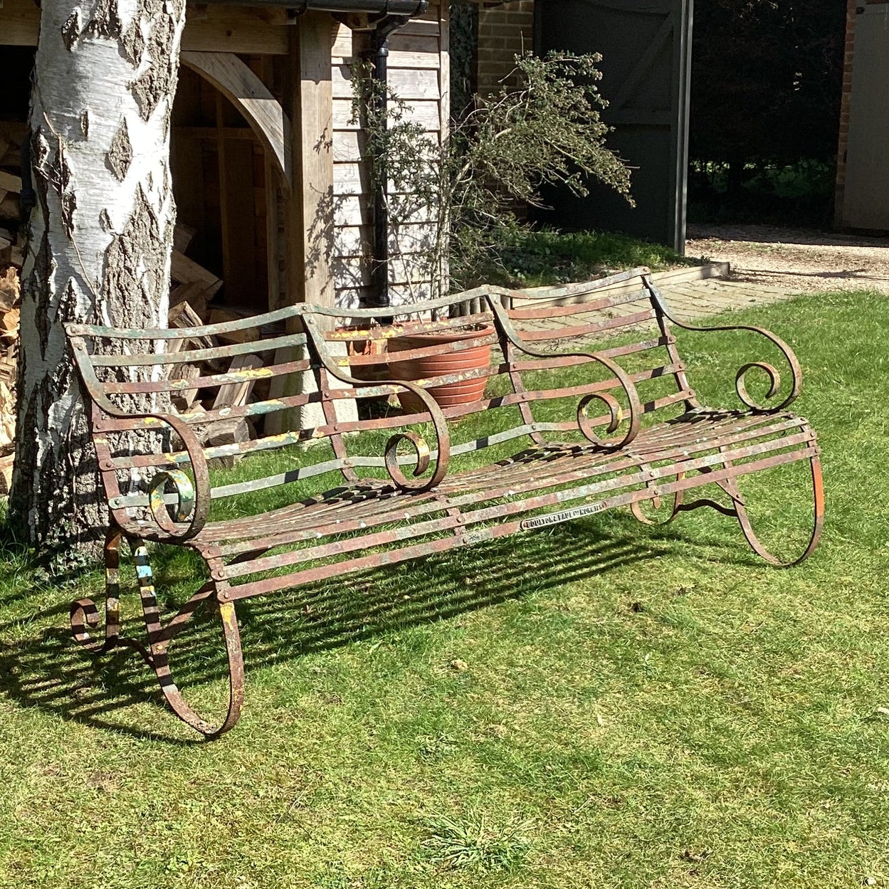 BENCH 99 CAMBRIDGE 1