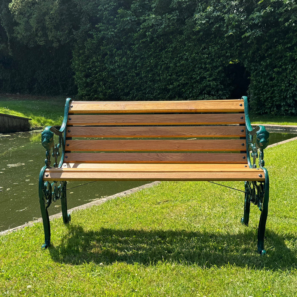 BENCH 133 BLANDFORD