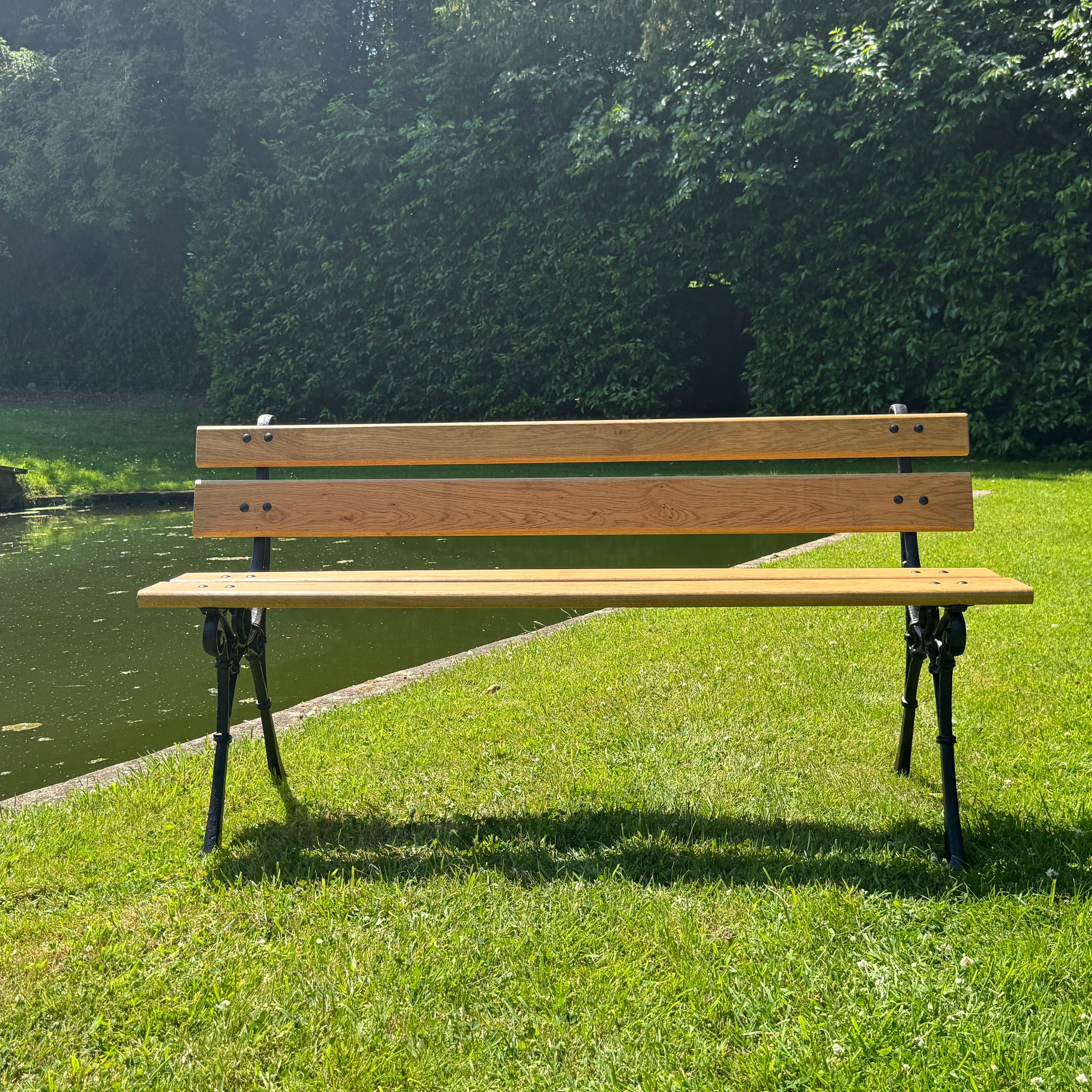 BENCH 64 EVESHAM