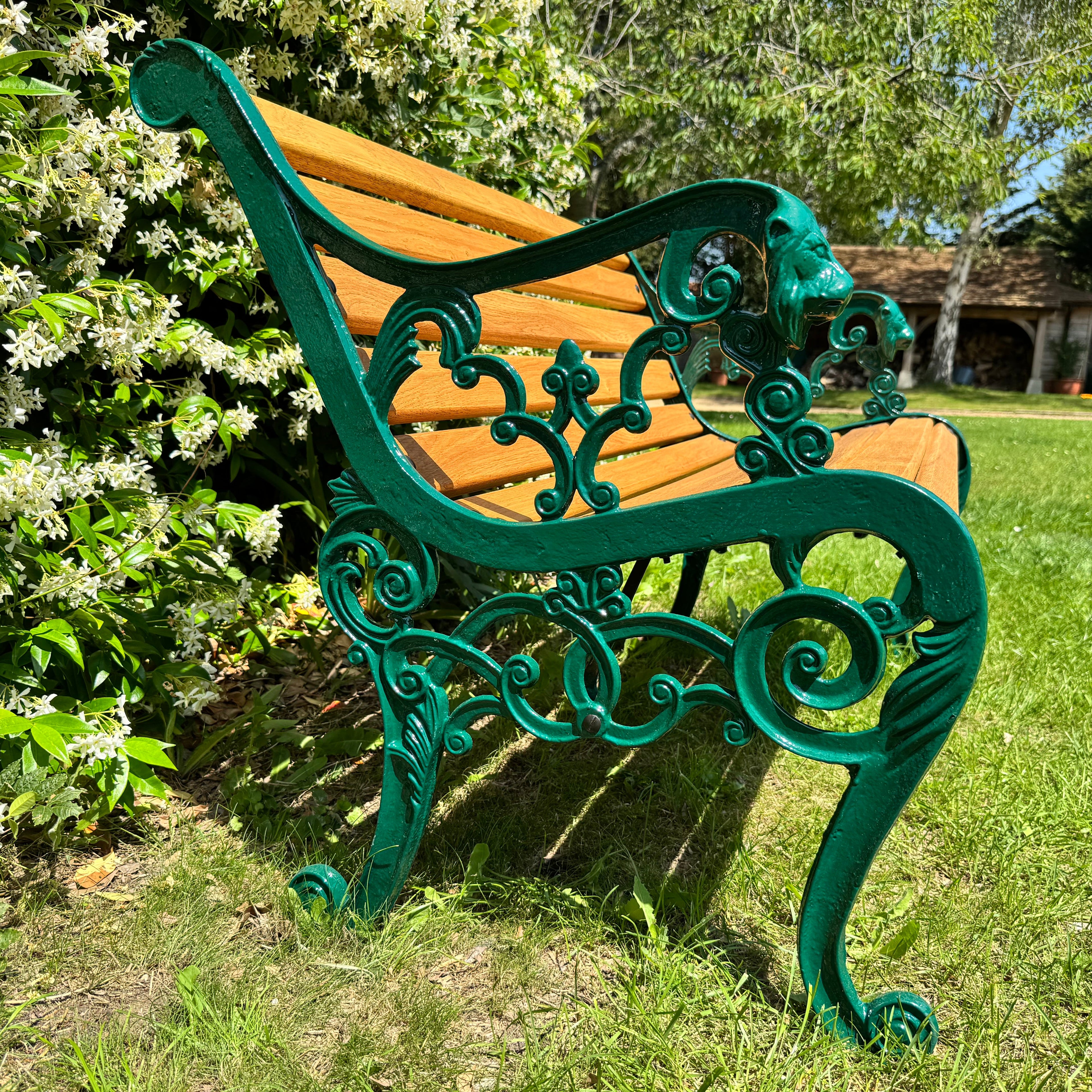 BENCH 133 BLANDFORD