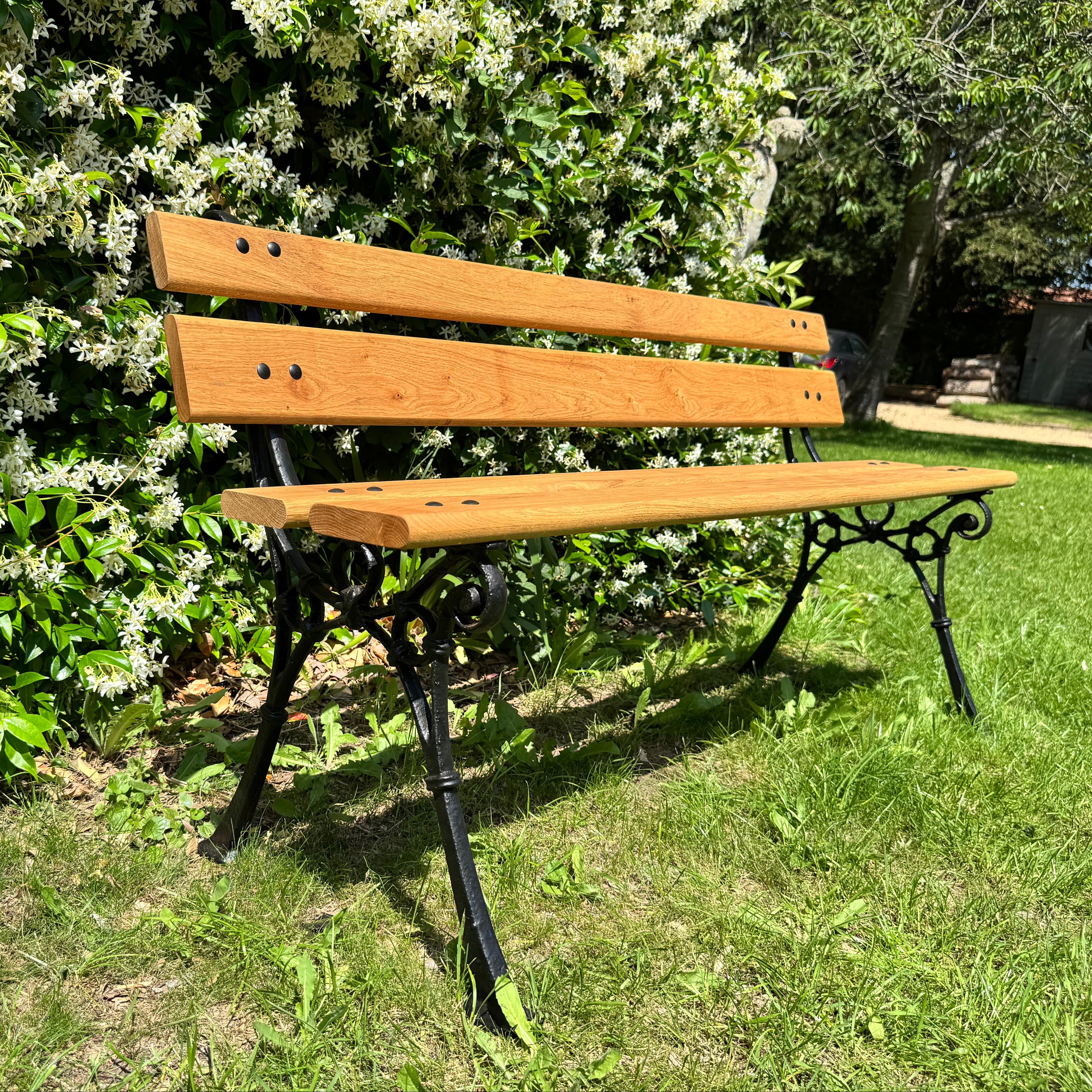 BENCH 64 EVESHAM