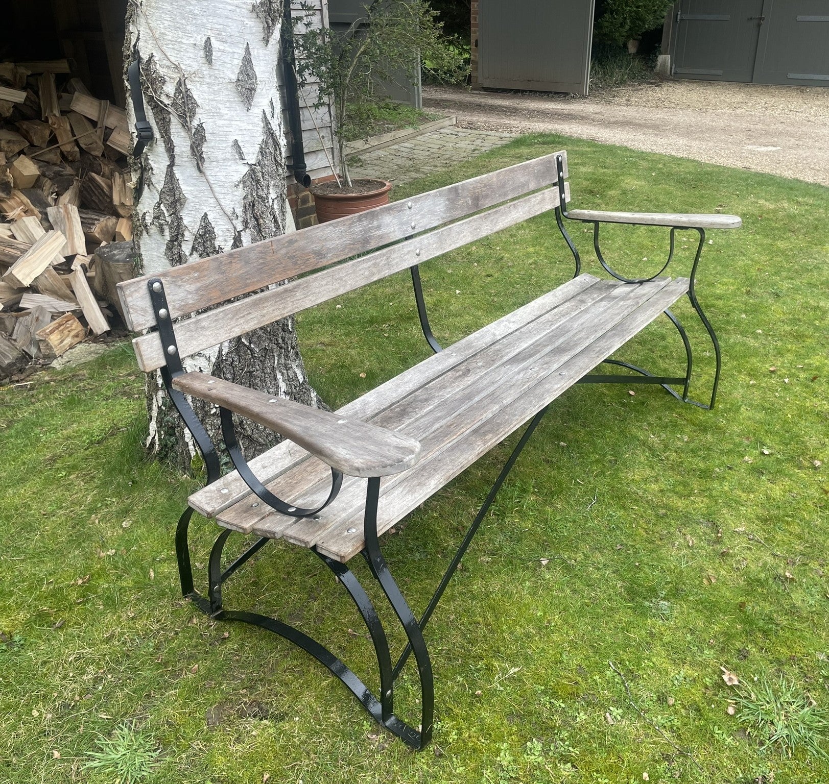 BENCH 54 CAVERSHAM